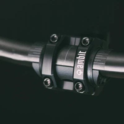 Kleiderbügel AMBIT Gravity Control GC Enduro Rise 25mm 800mm Carbon