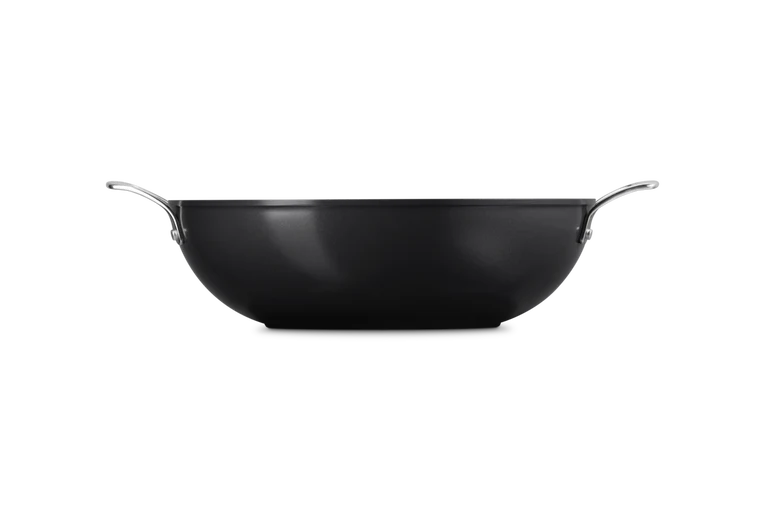 Le Creuset Wok mit 2 Griffen Essential Ø32cm / 6L 'Keramik Antihaftbeschichtung'