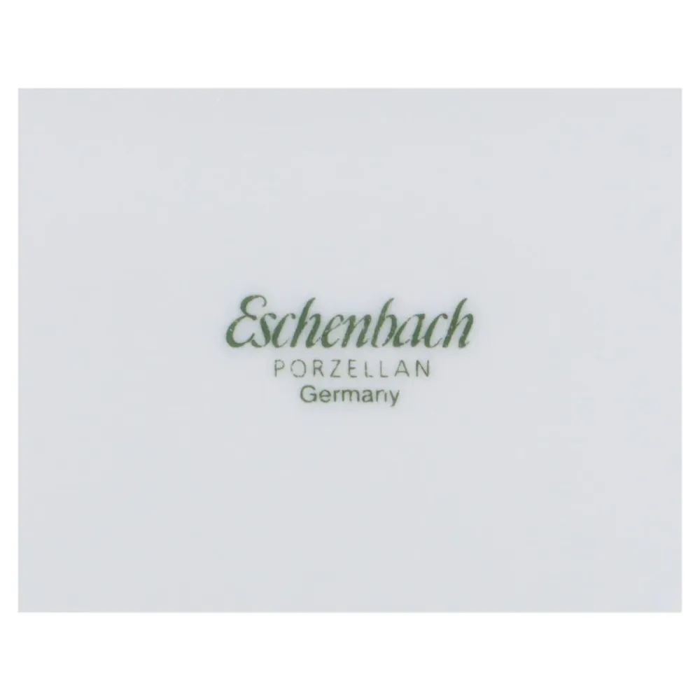 Eierbecher mit Schalenablage