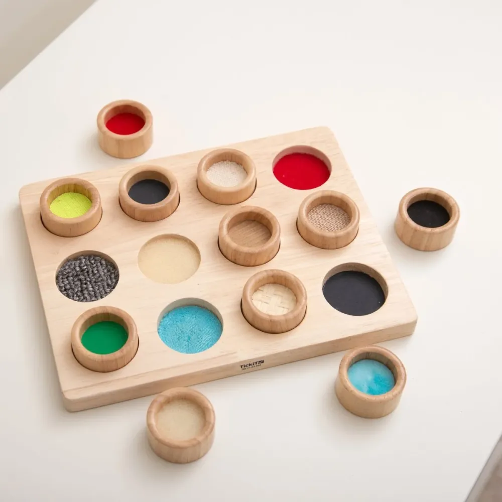 Sensorisches Spiel Holz: Touch & Match Brett