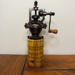 Pfeffermühle "Rustikal" Olive