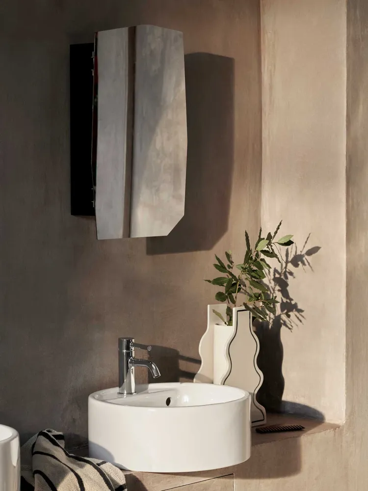 Shard Mirror Cabinet - Black