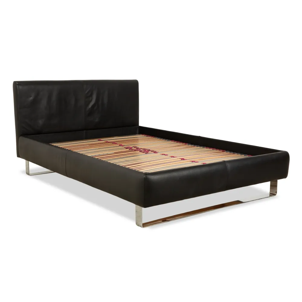 Christine Kröncke Leder Bett Schwarz 140x200