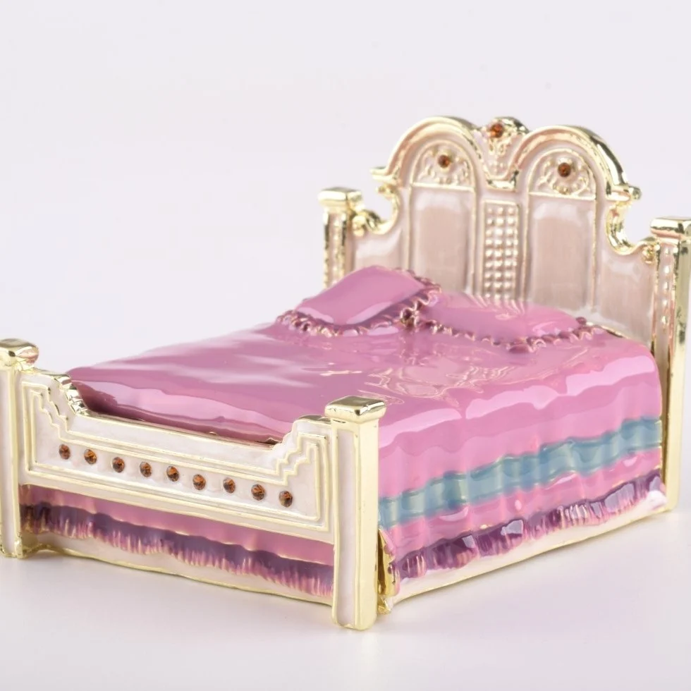Goldenes Bett