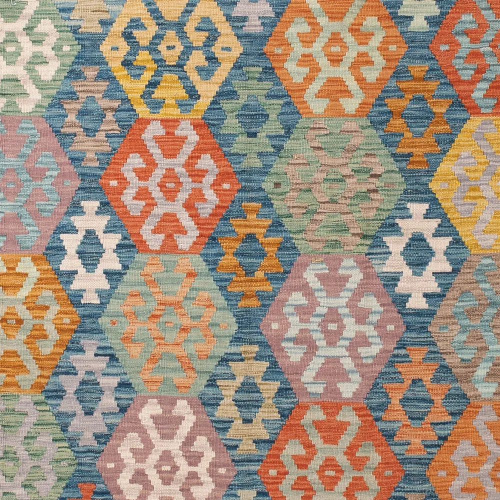 Kelim Maimene Teppich 290x253cm