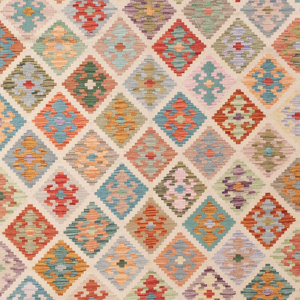 Kelim Maimene Teppich 387x310cm