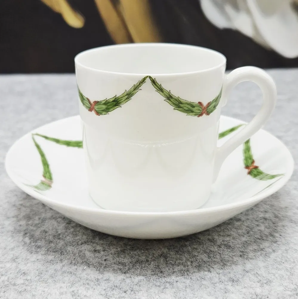 Wunderschöne Nymphenburg Espressotasse aus Porzellan (60 ml)