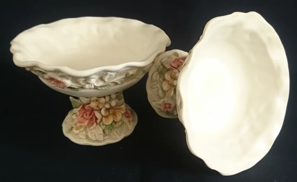 2er Set EISDESSERT BECHER - Keramik / Steingut, Jugendstil Blumen Blüten Strauß Flora Relief Design Dekor