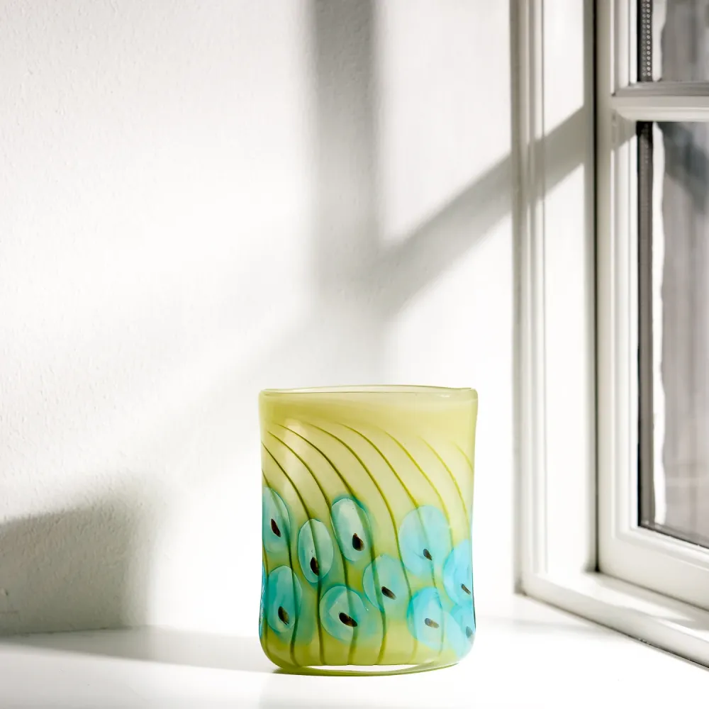 Barbara Ebner von Eschenbach, Glas Vase, oval, 19cm | grün (BE36)
