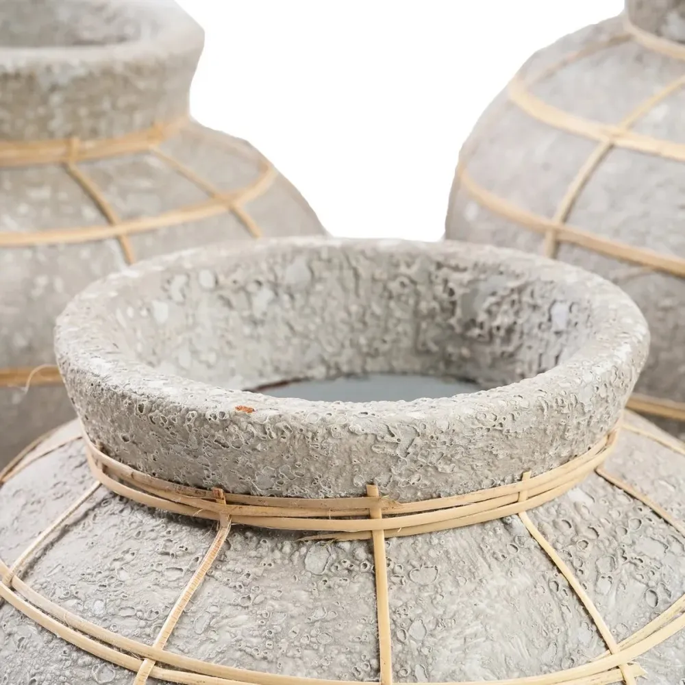 Bazar Bizar - Vase 'Belly' (Beton Natur, L)