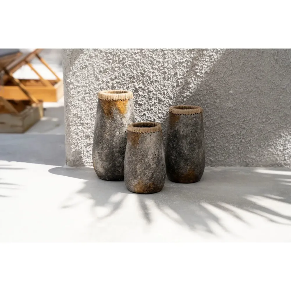 Bazar Bizar - Vase 'Sneaky' (Antikgrau, L)