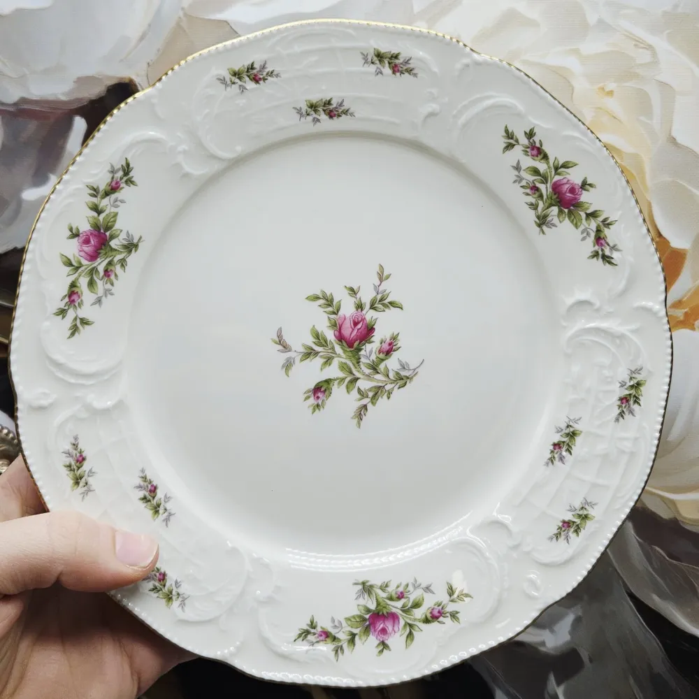 Der erstaunliche Rosenthal. Klassische Rose Sammlung" Creme Porzellanteller (20 cm)