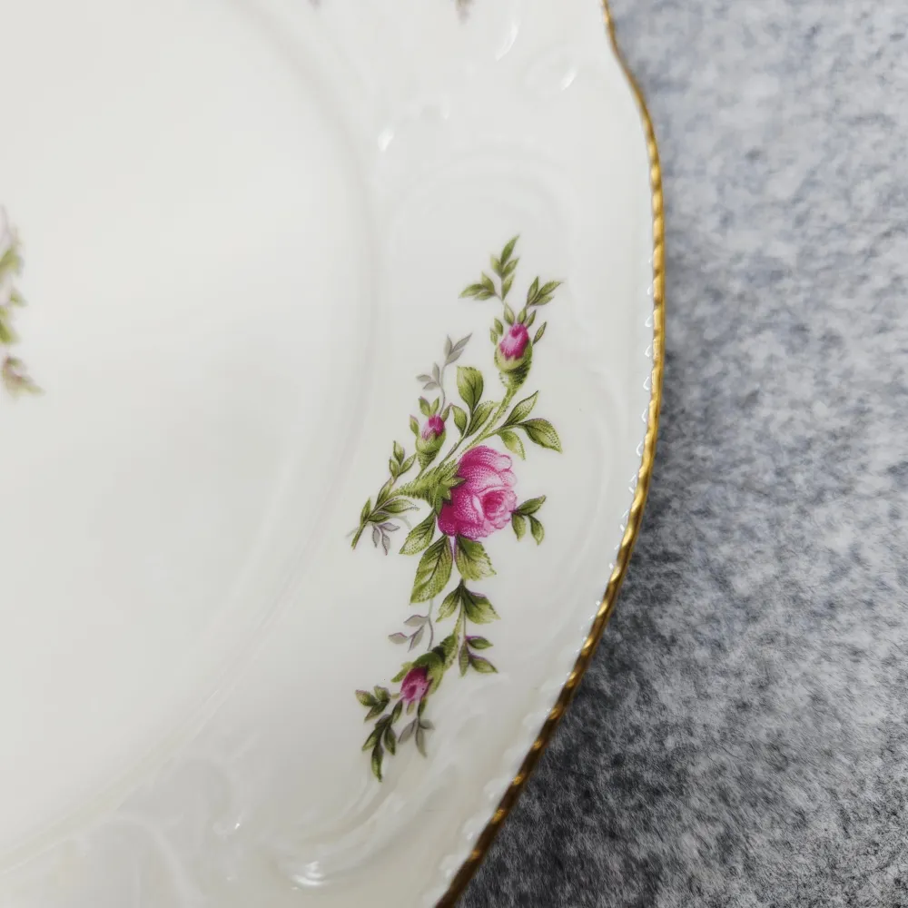Der erstaunliche Rosenthal. Klassische Rose Sammlung" Creme Porzellanteller (20 cm)
