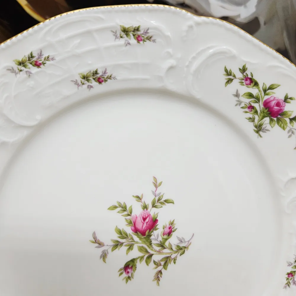 Der erstaunliche Rosenthal. Klassische Rose Sammlung" Creme Porzellanteller (20 cm)