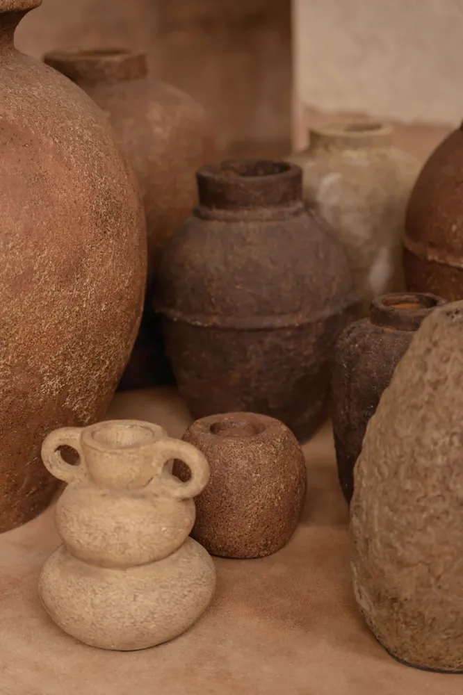 Die Earthen Balance Vase - Sand - S