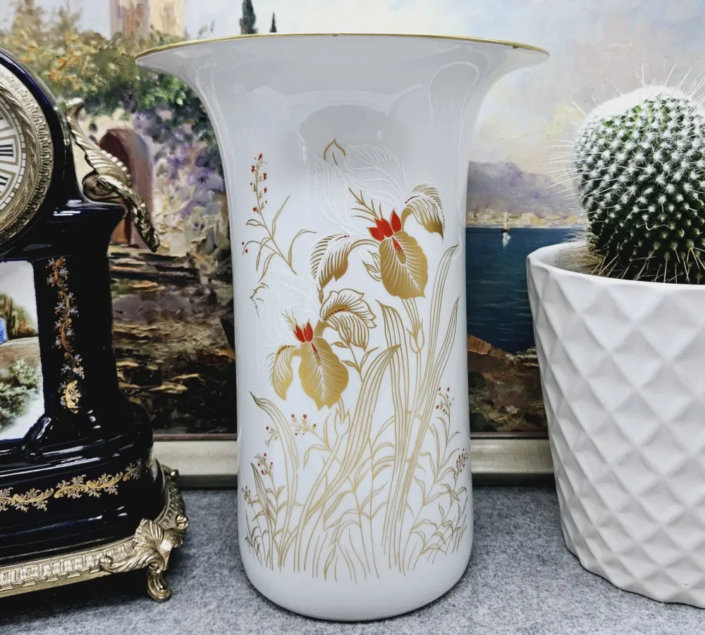 Große Vase (25,5 cm) aus weißem Porzellan, handdekoriert, von Schumann Arzberg