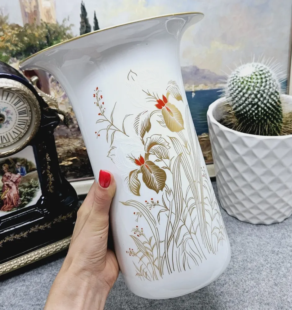 Große Vase (25,5 cm) aus weißem Porzellan, handdekoriert, von Schumann Arzberg