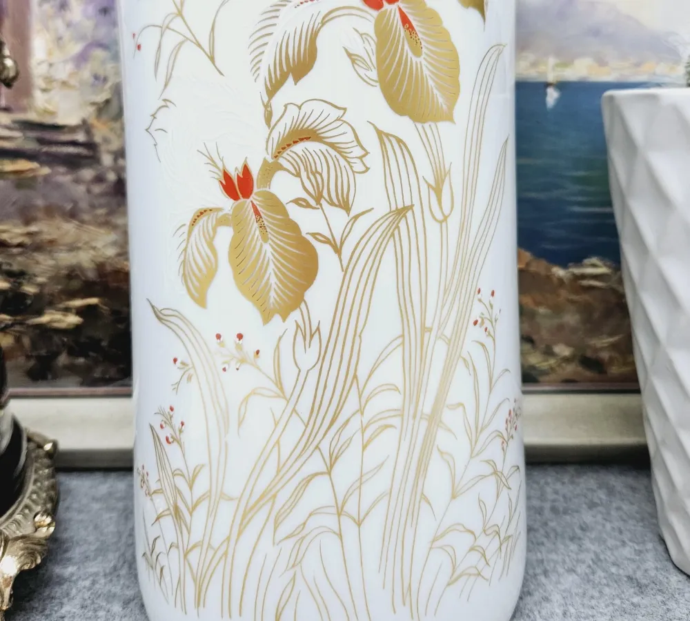 Große Vase (25,5 cm) aus weißem Porzellan, handdekoriert, von Schumann Arzberg