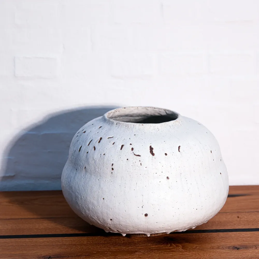 Lotte Buur, Vase, Steinzeug | weiß (LB01)