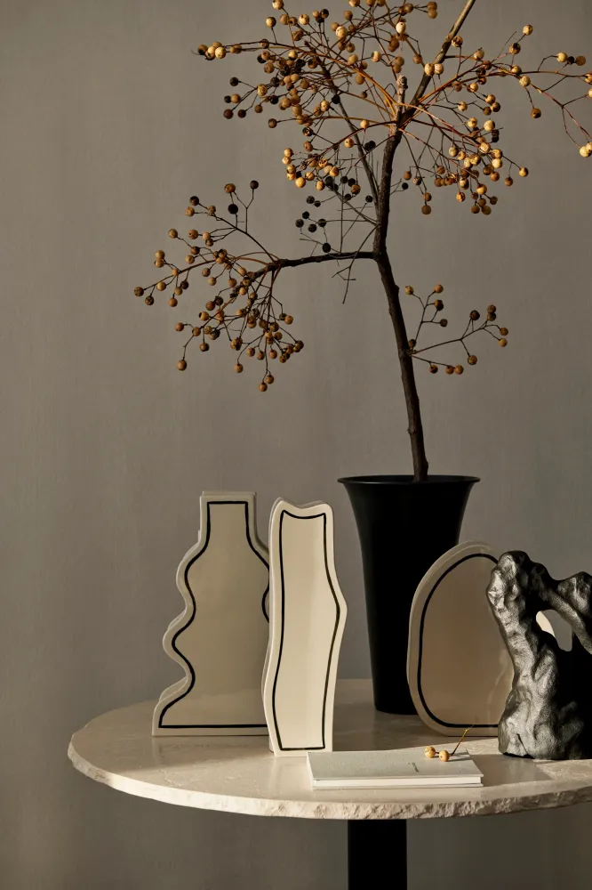 PASTE VASE CURVY Vase cremeweiß mit schwarzem Muster
