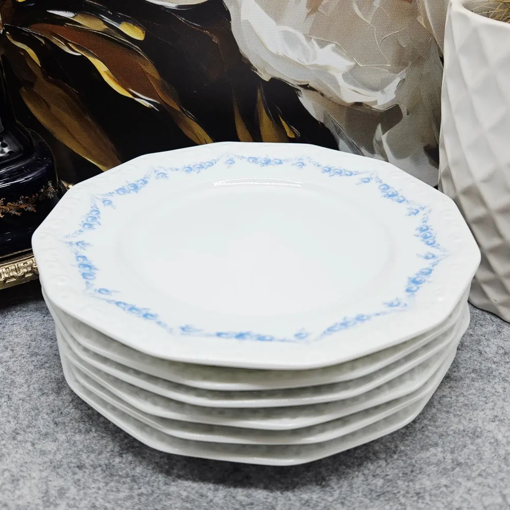 Satz von 6. Schöne, klassische Rosenthal Porzellan Dessertteller (19,5cm.)