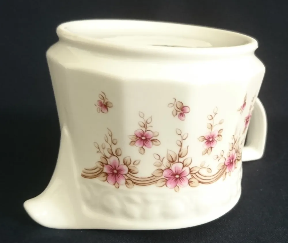 SAUCIER - Porzellan, Flora Blumenblüten Pflanzen Relief Motiv Dekor