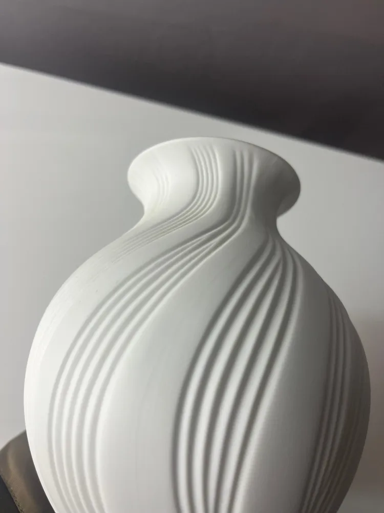 Vase 0216 Biskuitporzellan von Manfred Frey für Kaiser