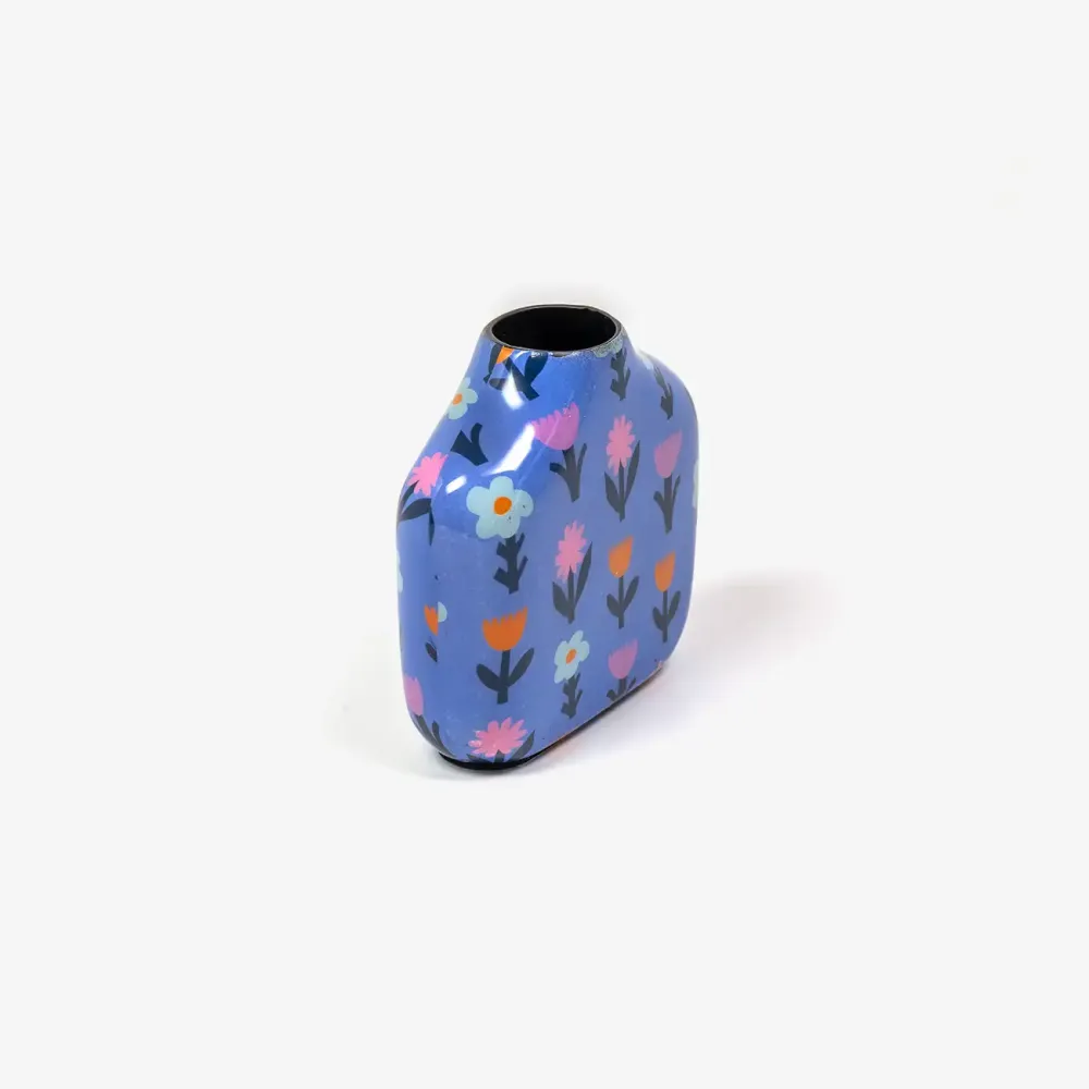 Vase mini Girlpower / Eisen & Enamel Finish / 7,5x7,9cm