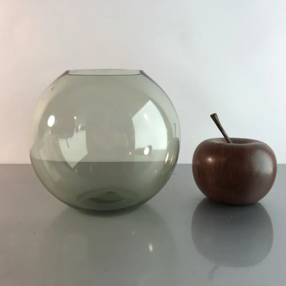 Vintage Rauchglas Vase 50er 60er 12,3 cm Turmalin grün MID CENTURY