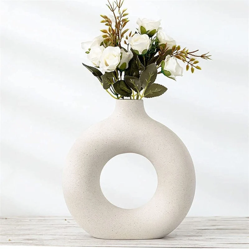Hohle Keramikvase