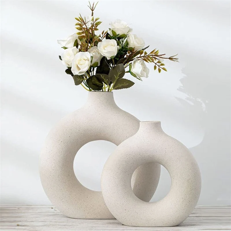Hohle Keramikvase