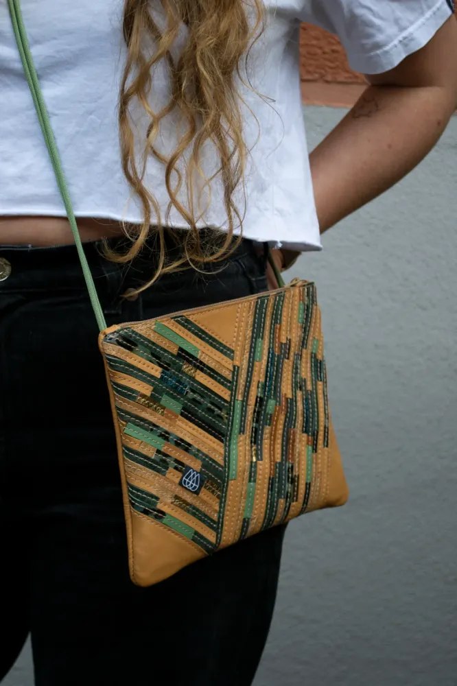 Festivaltasche Crazy Stripes / Nature / Medium