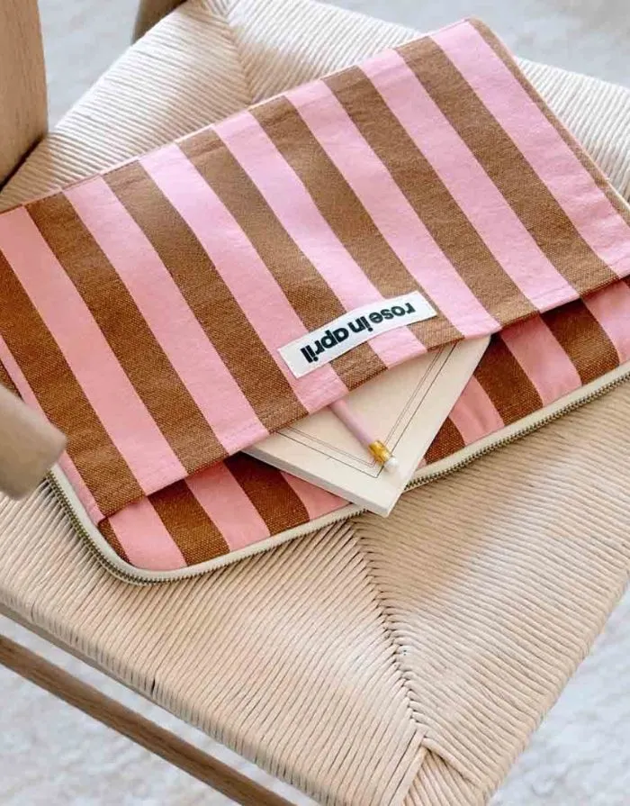 Laptophülle Octava 13/14“ Stripes I Caramel/Strawberry