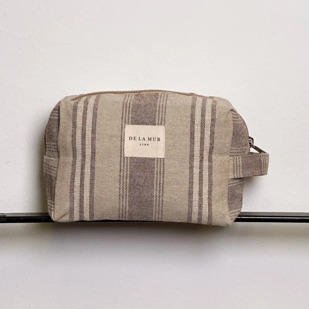 Necessaire aus bedrucktem Leinen stripes toffee chocolate