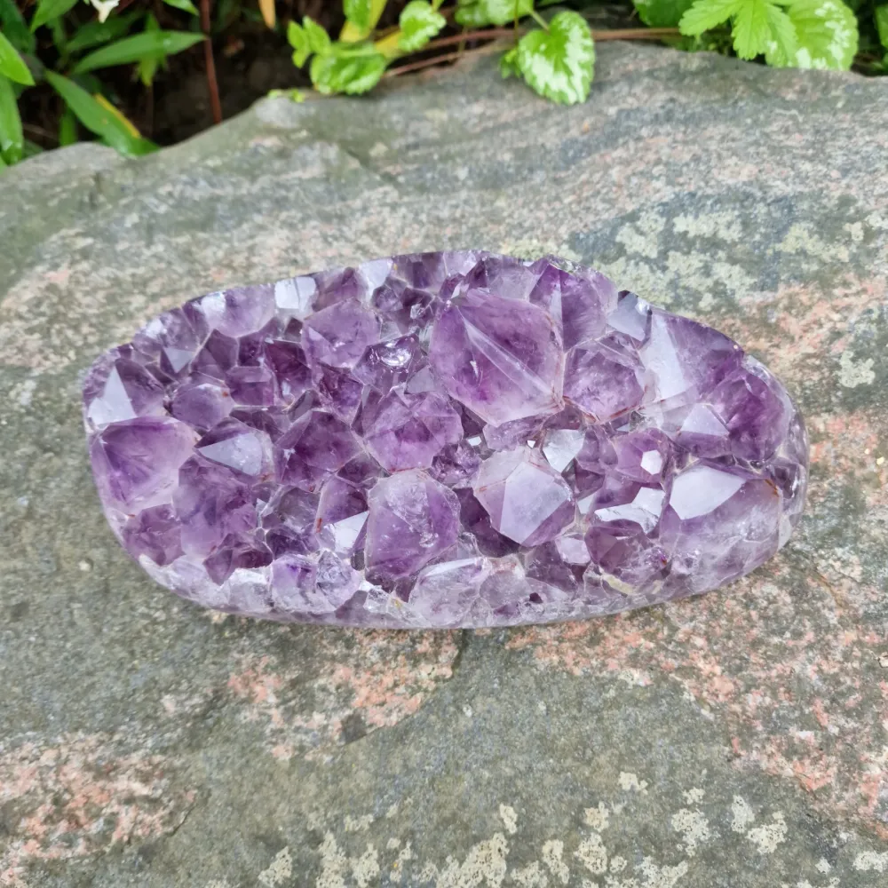 Amethyst Druse Teilstück Dekostein Drusenstück Amethystdruse Einzelstück poliert