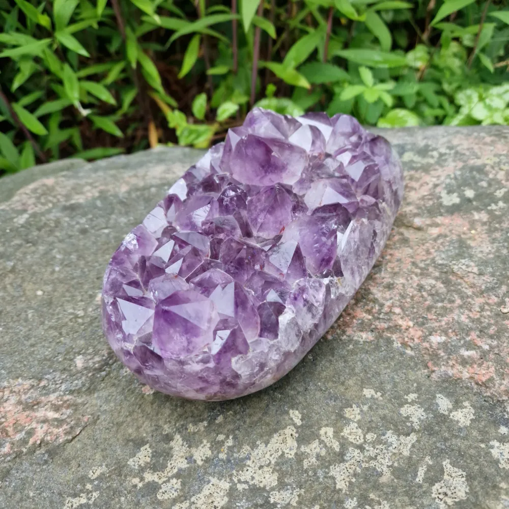 Amethyst Druse Teilstück Dekostein Drusenstück Amethystdruse Einzelstück poliert