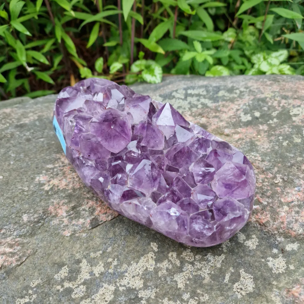 Amethyst Druse Teilstück Dekostein Drusenstück Amethystdruse Einzelstück poliert