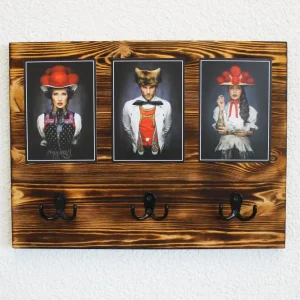 Black Forest Schlüsselbrett "Alea", modern, Holz, rustikal, Schlüsselhaken, Motive von Sebastian Wehrle, Wohnaccessoire, D...