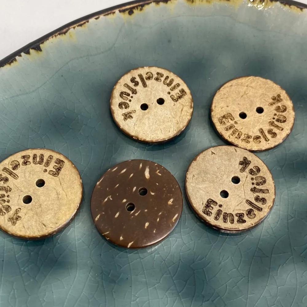 Eigenproduktion Kokosknopf Einzelstück 25mm