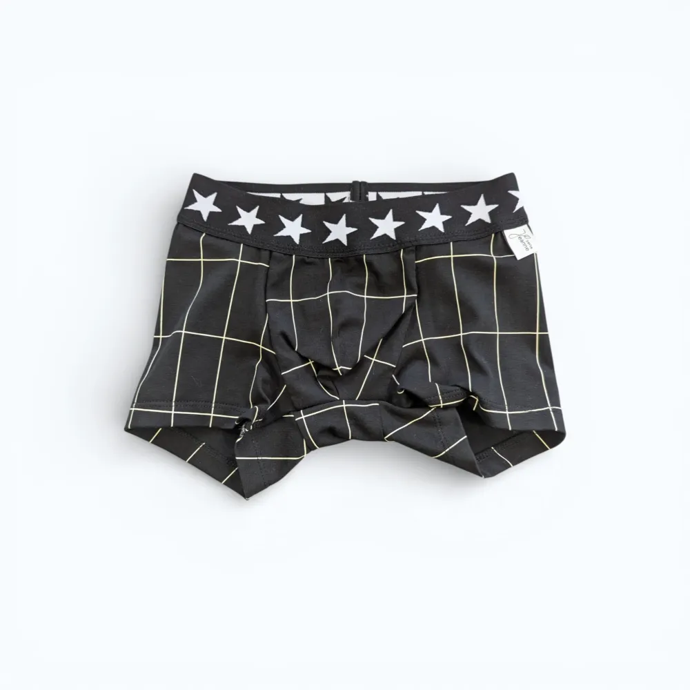Jungen-Boxershorts schwarz-weiss, Spider Grösse 134, Einzelstück