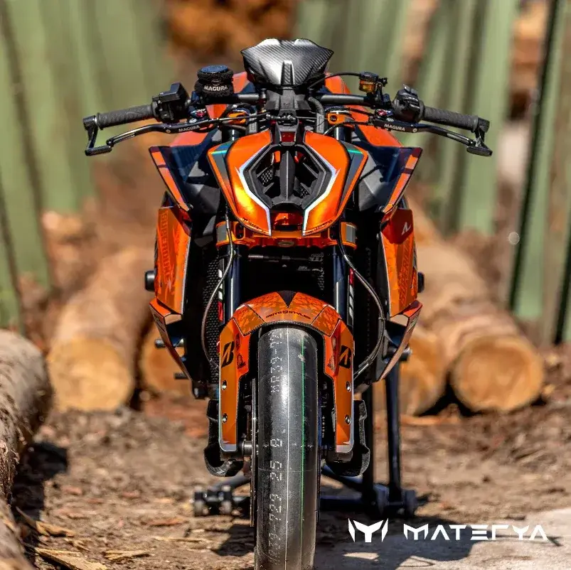 MATERYA Track Day Abdeckung Duke 990 24-