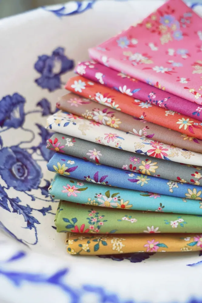TILDA Stoffe, Stoffpaket CHIC ESCAPE, Fat Quarter Bundle Daisyfield