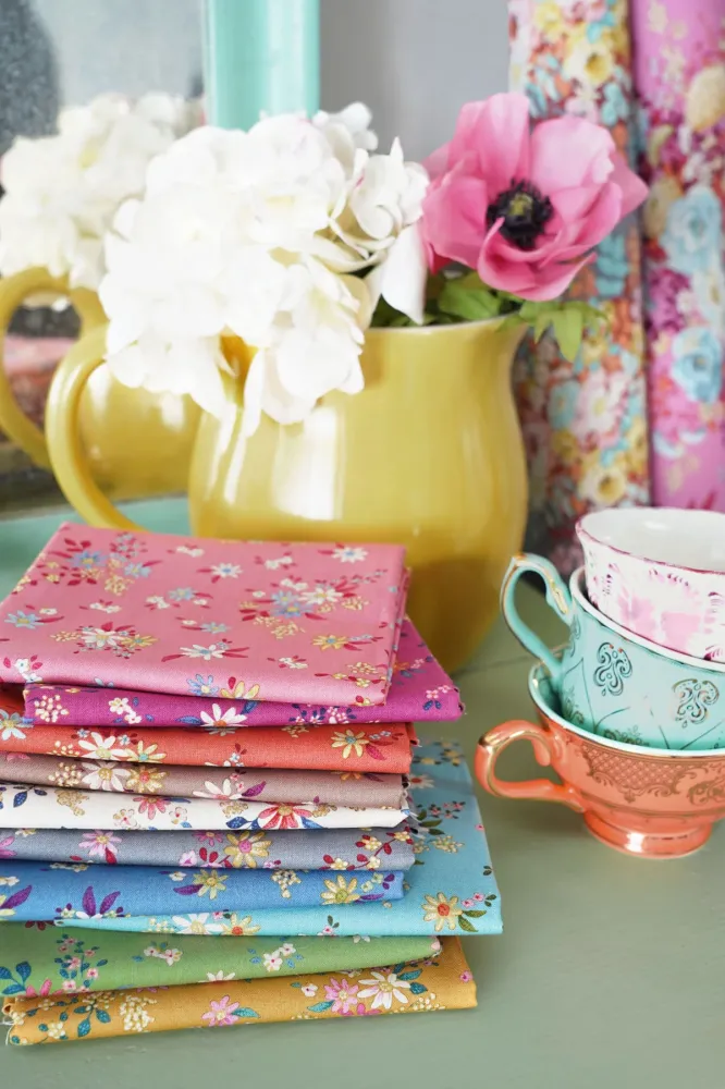 TILDA Stoffe, Stoffpaket CHIC ESCAPE, Fat Quarter Bundle Daisyfield