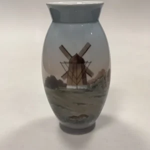 Bing og Grøndahl Vase med Møllemotiv No. 420/8682