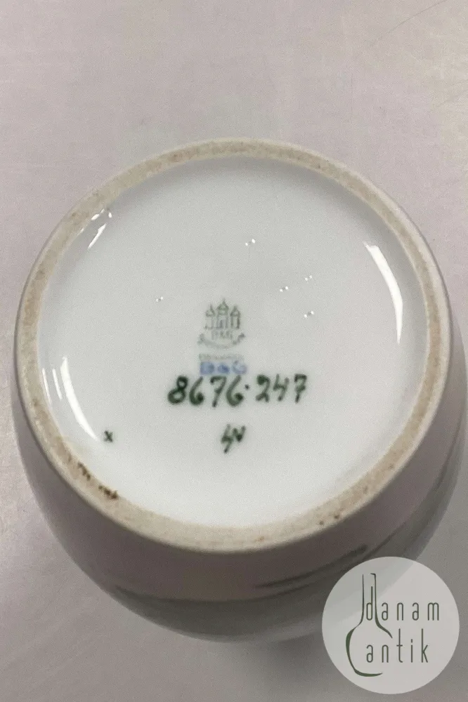 Bing og Grøndahl Vase - Træer ved vejen No. 8676/247