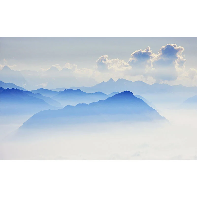 Blaue, smogige Berglandschaft, feuchtigkeitsbeständige Wandkunst für das Wohnzimmer Clearhalo