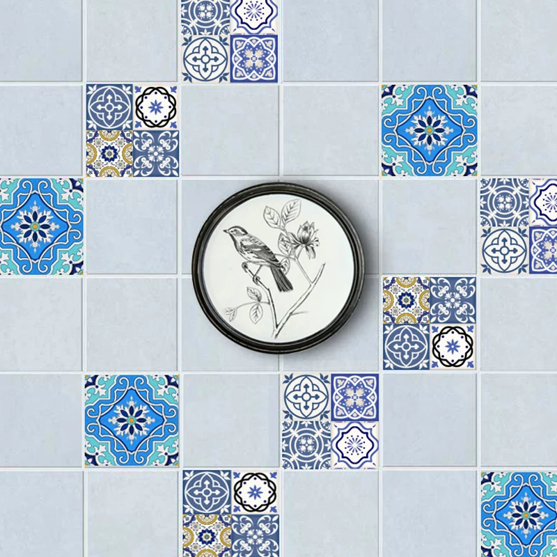 Blau-lila Quatrefoil-Tapetenpaneele zum Abziehen und Aufkleben als Wandverkleidung für Akzentwände Clearhalo