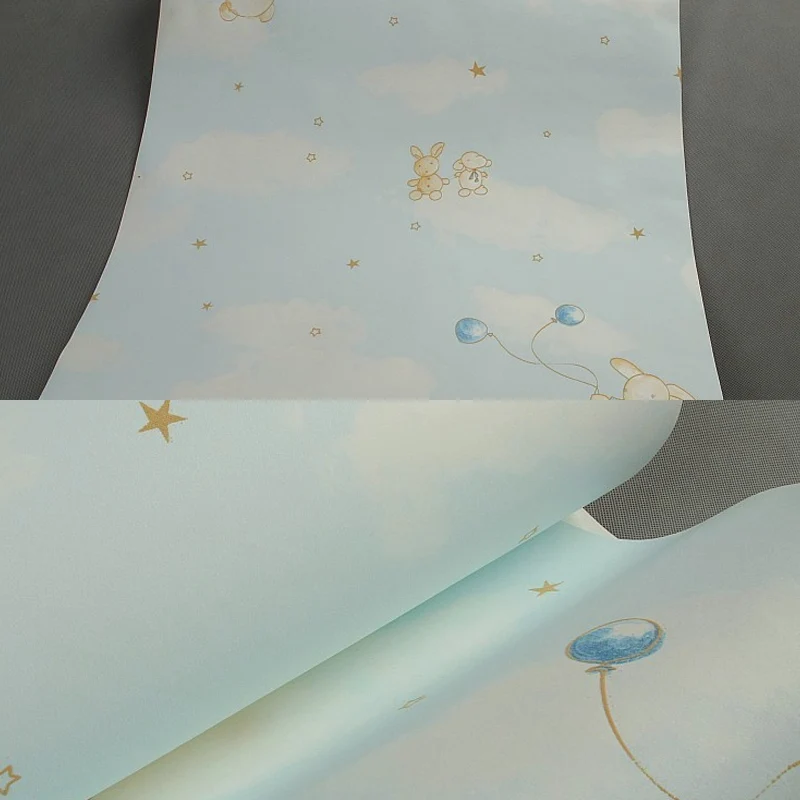 Hase mit Luftballons gemusterte Tapete Pastellfarben Neuartige Wandkunst für den Kindergarten Clearhalo