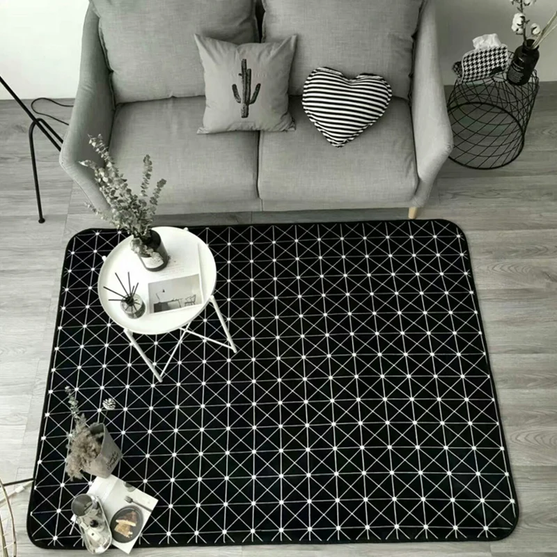 Moderner Wohnzimmerteppich Schwarz und Grau mit geometrischem Diamant-Dreieck-Aufdruck, rutschfester Polyester-Teppich Cle...