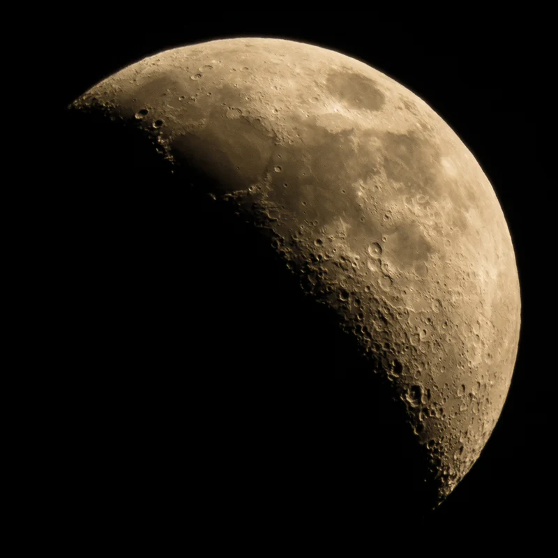 Realistisches Wandbild mit abnehmendem Mond für Kinderzimmer, Astronomie-Wandverkleidung, individueller Druck Clearhalo